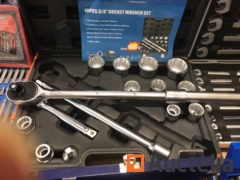 16 piece heavy sockets set with telescopic ratchet and 3 extension parts