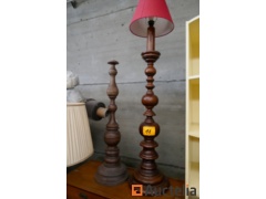 2 Wooden lamp feet