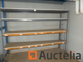 3-removable-metal-shelves-1217120G.jpg