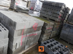 790 Hollow Concrete Blocks