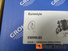 Facade for single lever mixer 2 Grohe Eurostyle outlets (for shower or bath/shower installation) store value €129