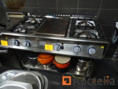 Gas stove stainless steel and Plancha