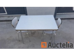 Lot of furniture: chairs and tables