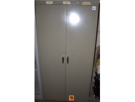 ref104-metal-cabinets-3-x-1116485G.jpg
