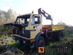 Truck and auxiliary crane Mercedes-Benz 1820AK (1995-157.832 km)
